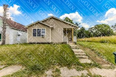 Main picture of 912 S Macedonia Ave