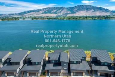 Main picture of 6376 E Edgewater Ln