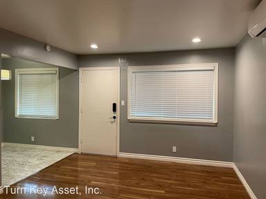 Main picture of 470 N 3rd St