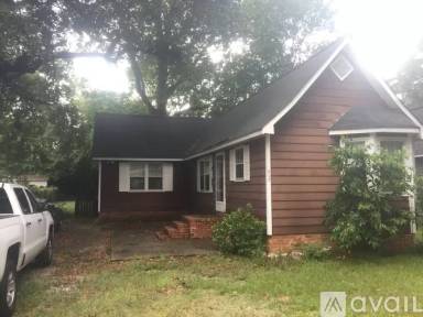 Main picture of 607 S Woodrow St