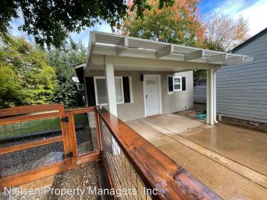 Main picture of 2647 Pope Ave