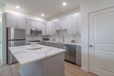 Main picture of 8005 NE 13th Ave