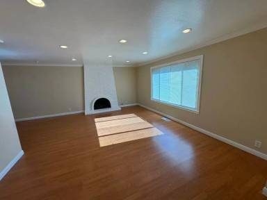 Main picture of 4483 Sweet Shrub Ct