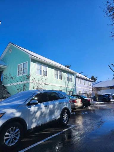 Main picture of 1504 S Adams St