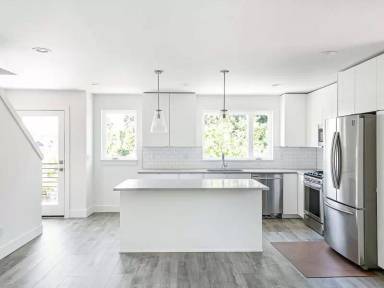 Main picture of 3654 SE 67th Ave - A