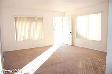 Main picture of 7028 Forest Vista St