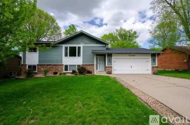 Main picture of 17020 Hamilton Dr
