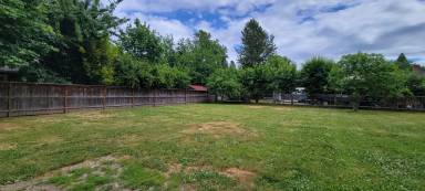 Main picture of 744 SE Cleveland Ave