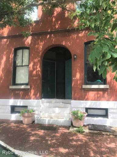 Main picture of 1035-1037 Geyer 1035 Ave