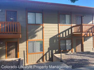 Main picture of 582 E Spruce Dr