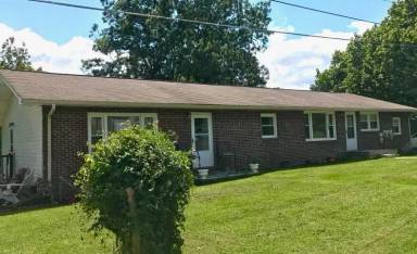 Main picture of 209 Highfield Rd