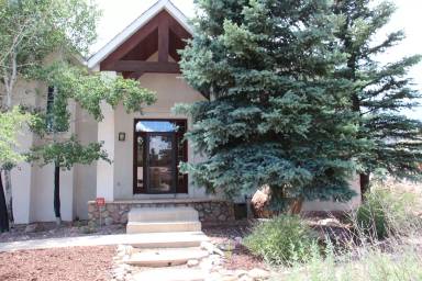 Main picture of 5520 Wilson Rd