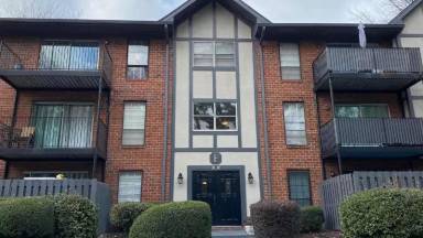 Main picture of Foxcroft Condominiums