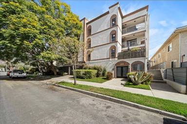 Main picture of 1616 Granville Ave