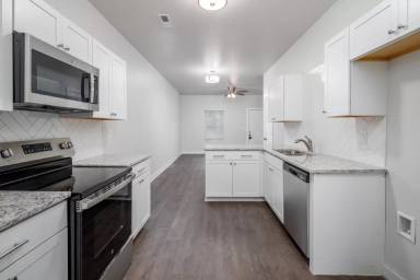 Main picture of 1455 Carter Grove Rd