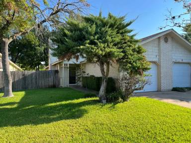 Main picture of 2704 Aftonshire Way