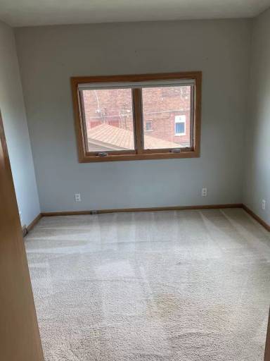 Main picture of 216 7th Ave S