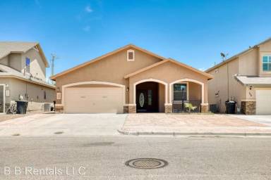 Main picture of 338 Emerald Acres