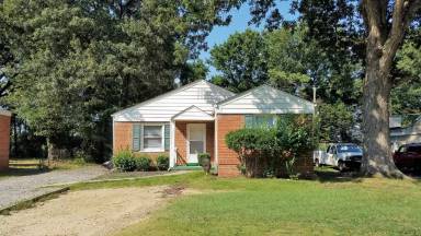 Main picture of 3430 Chapel Dr