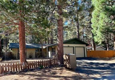 Main picture of 760 Patricia Ln