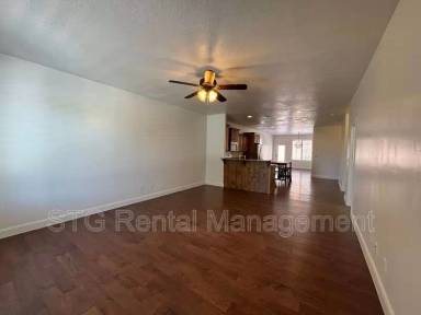 Main picture of 750 W 350 N