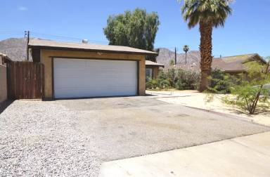 Main picture of 52975 Avenida Mendoza