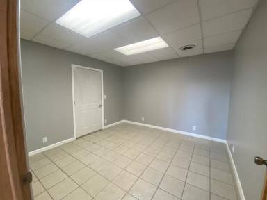 Main picture of 6780 Brooklyn Rd