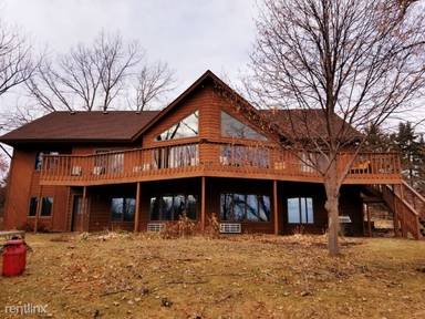 Main picture of 323 Sawmill Ln