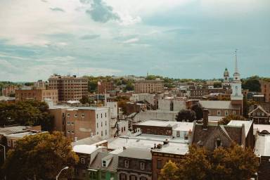 Main picture of Governor Wolf Building