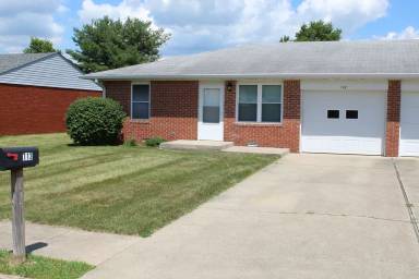 Main picture of 113 S Smith St