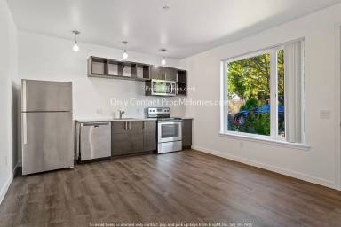 Main picture of 4485 NE Rodney Ave