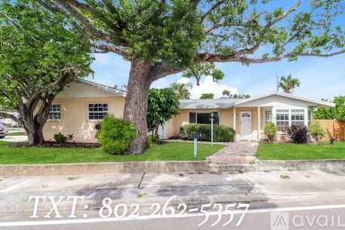 Main picture of 6932 113th St