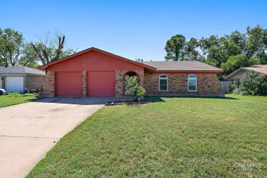 Main picture of 2673 Garfield Ave