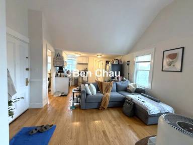 Main picture of 193 Hampshire St