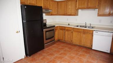 Main picture of 57 Lima St