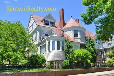 Main picture of 314 Angell St