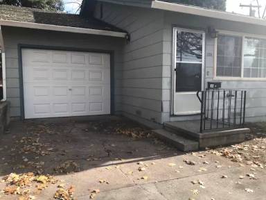 Main picture of 618 Ski Bowl Dr