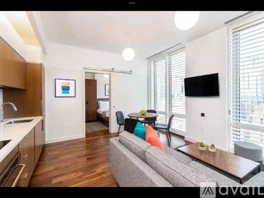 Main picture of 400 W 42nd St