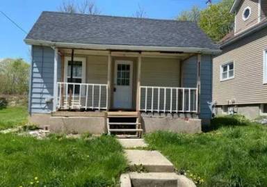 Main picture of 556 Baxter Ct