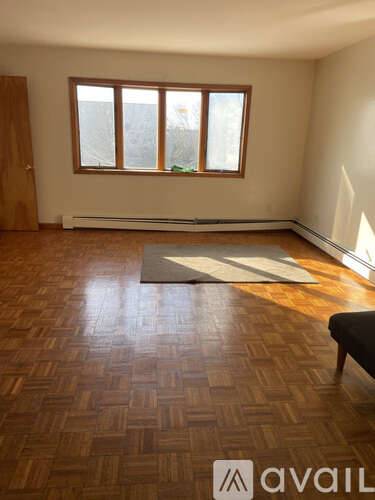 Main picture of 28 Emerson Ave