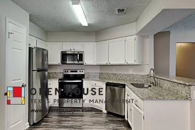 Main picture of 11915 Fork Creek Dr