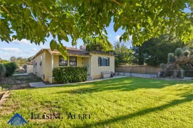 Main picture of 3305 W Avenue L8