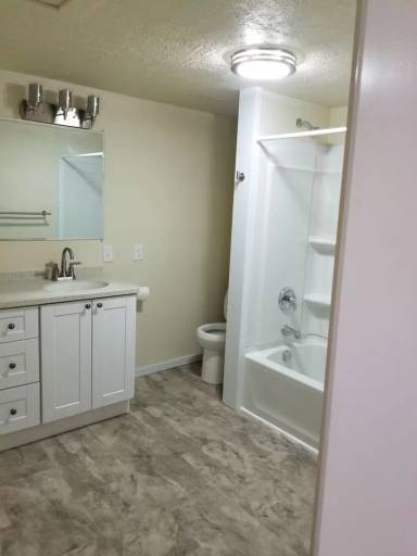 Main picture of 1848 E Marshall Ave