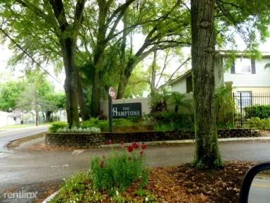 Main picture of 212 Berry Tree Pl