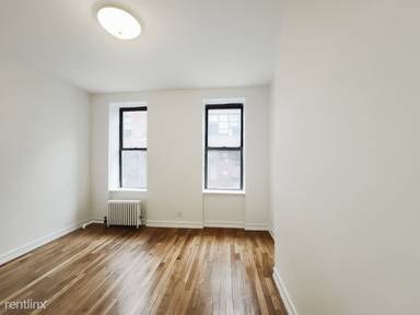 Main picture of 533 W 49th St