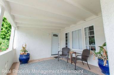 Main picture of 624 N Citrus Ave