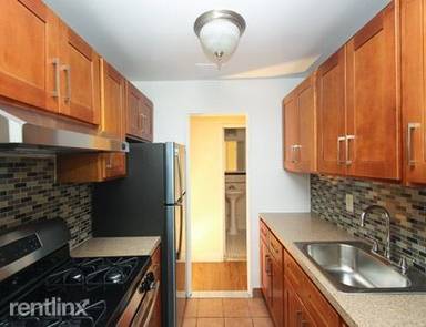 Main picture of 3415 Parsons Boulevard Apartments