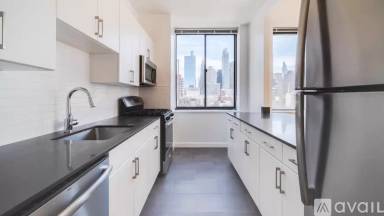 Main picture of West 54th