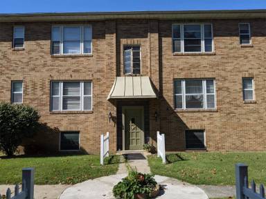 Main picture of 3365 Wabash Ave