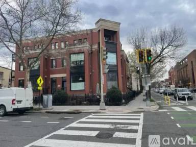 Main picture of 1555 9th St NW